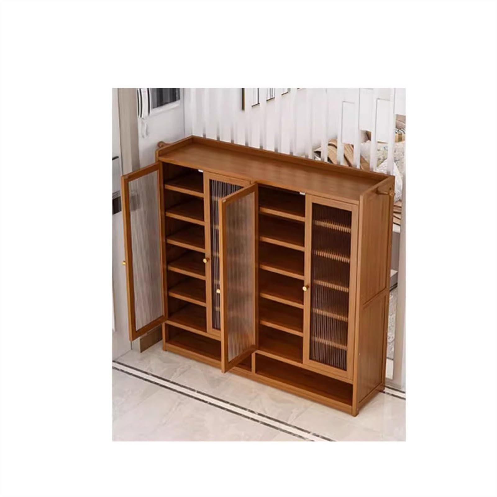 Armoire à chaussures de porte et d'intérieur pour une entrée de maison nette