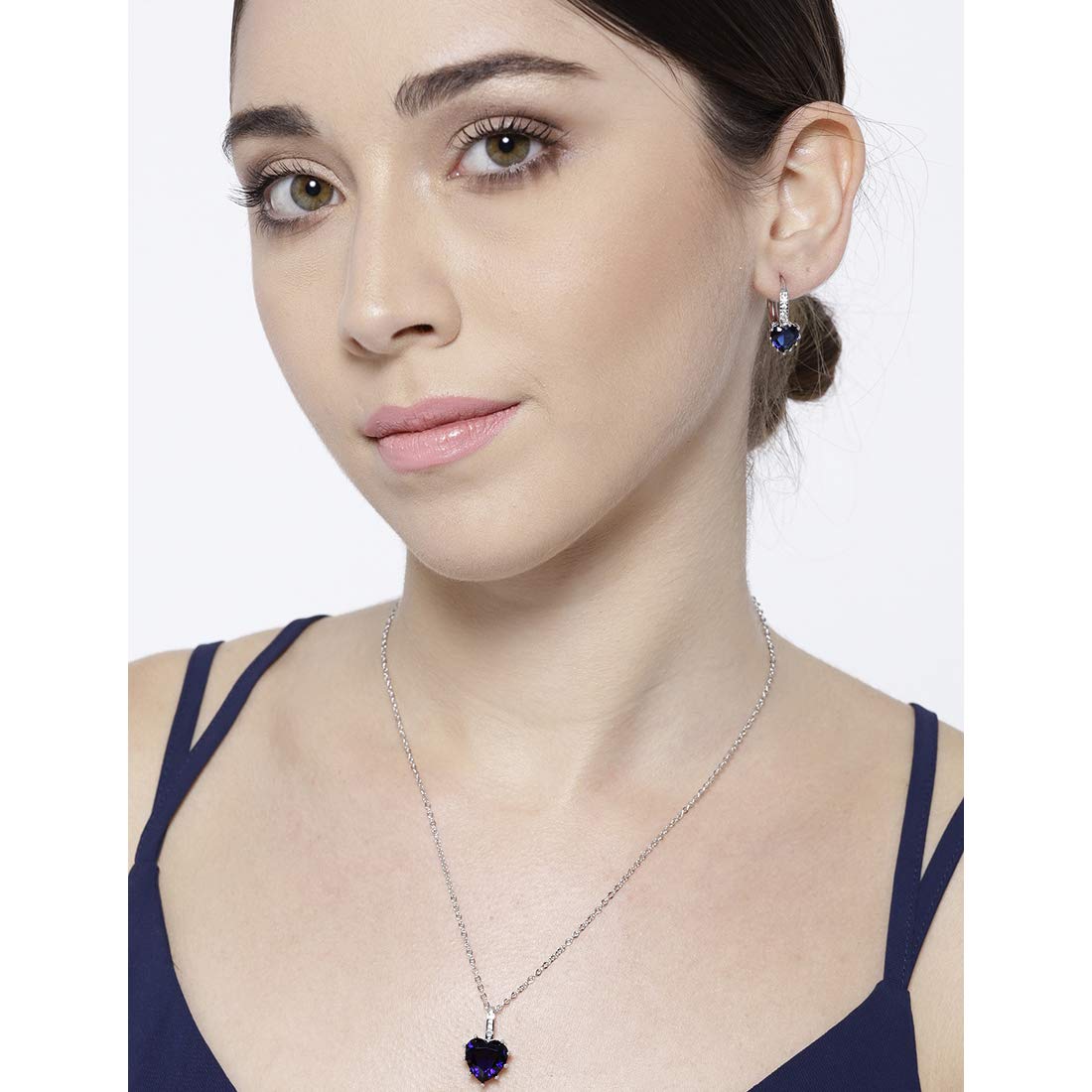 Valentine Gifts: Luxuria Heart Inspired Pendant Set