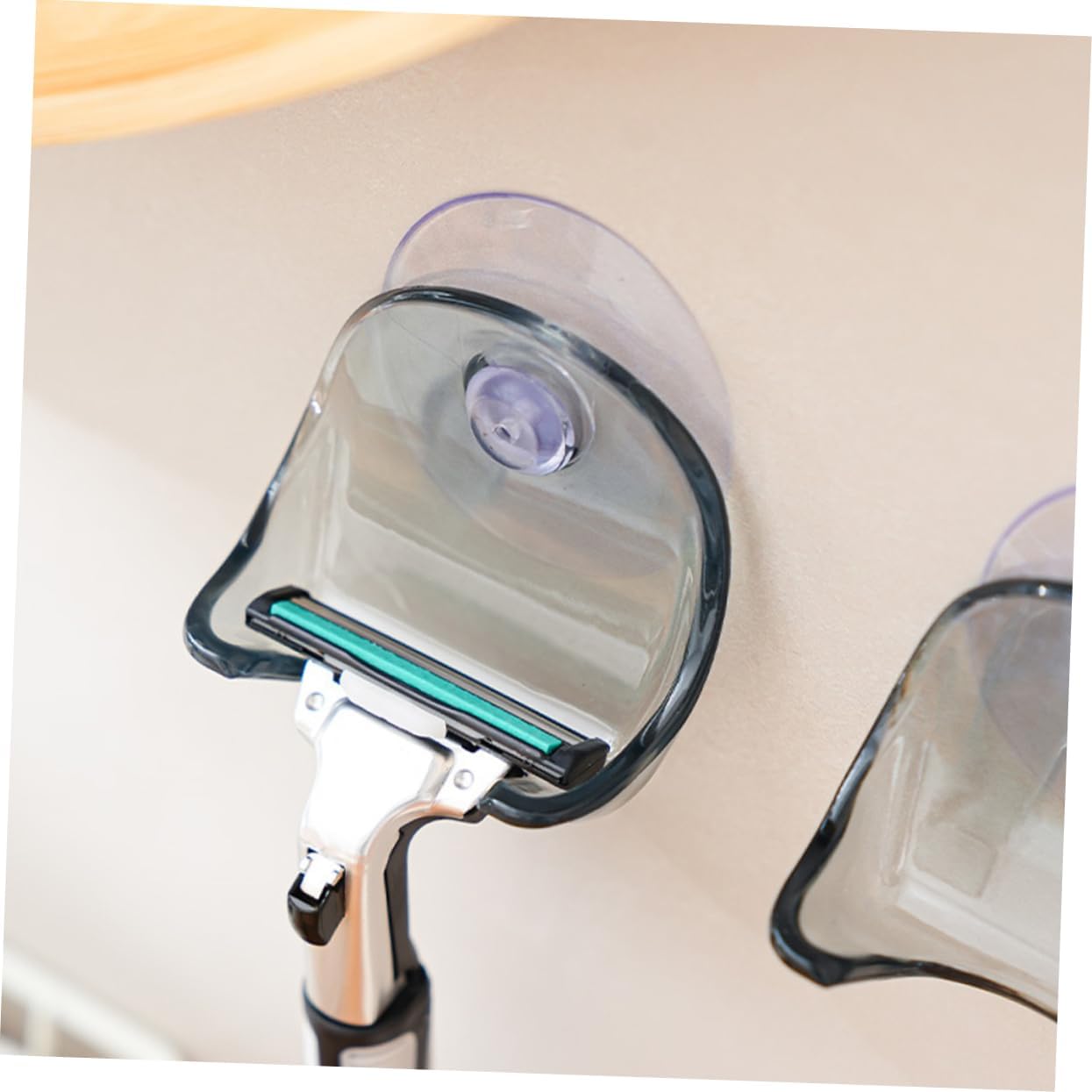 2 Pack Suction Cup Razor Stand No Drill Shower Suction Hooks for Razor Storage Bathroom Shaver Holder Travel-Friendly Clipper Organizer