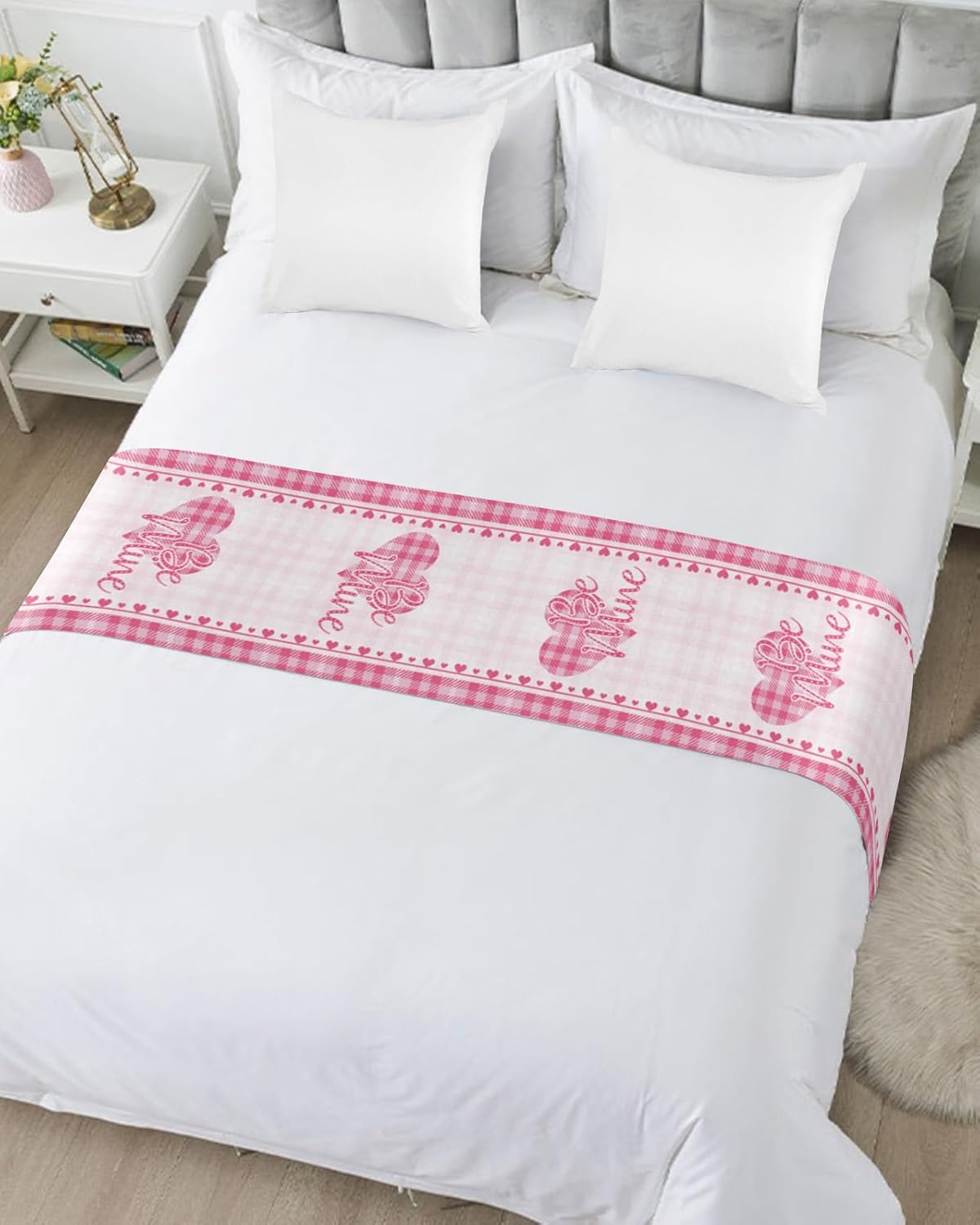 Bed Runner Scarf Valentine's Day Love Heart Pink White plaid Texture Bedding Scarf Decorative Bed Runners Cover for Home Bedroom Hotel Wedding Room Bed Scarf for Foot of Bed Queen 83x20in