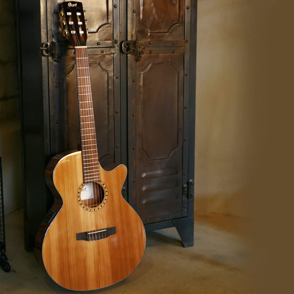 Cort CEC-5 Guitare Folk électro cordes Nylon Naturel brillant