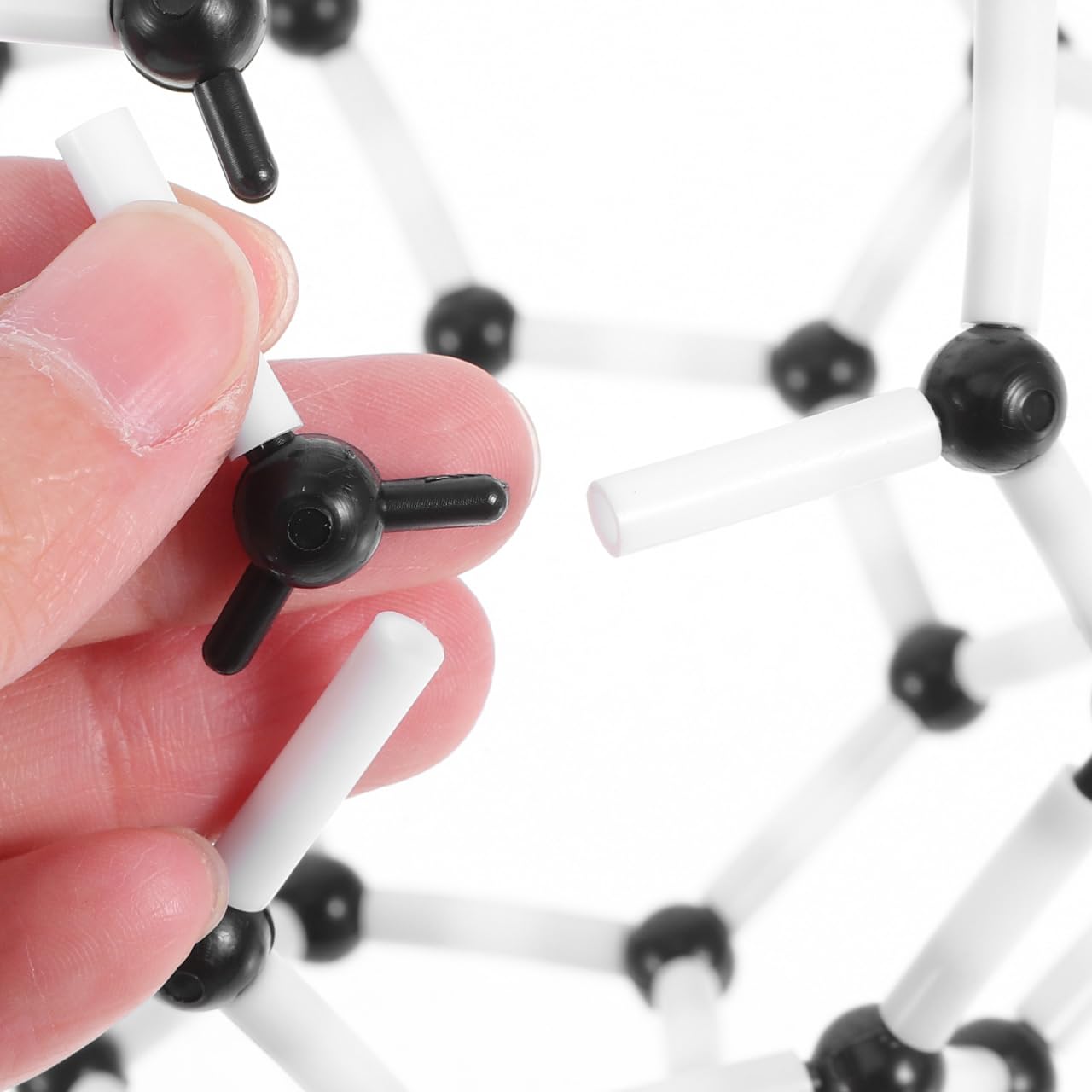 BESPORTBLE Diy C60 Carbon Molecular Model Kit Chemistry Teaching Tool Science Education Plaything Molecular Structure Components for Classroom Assembly - Image 4