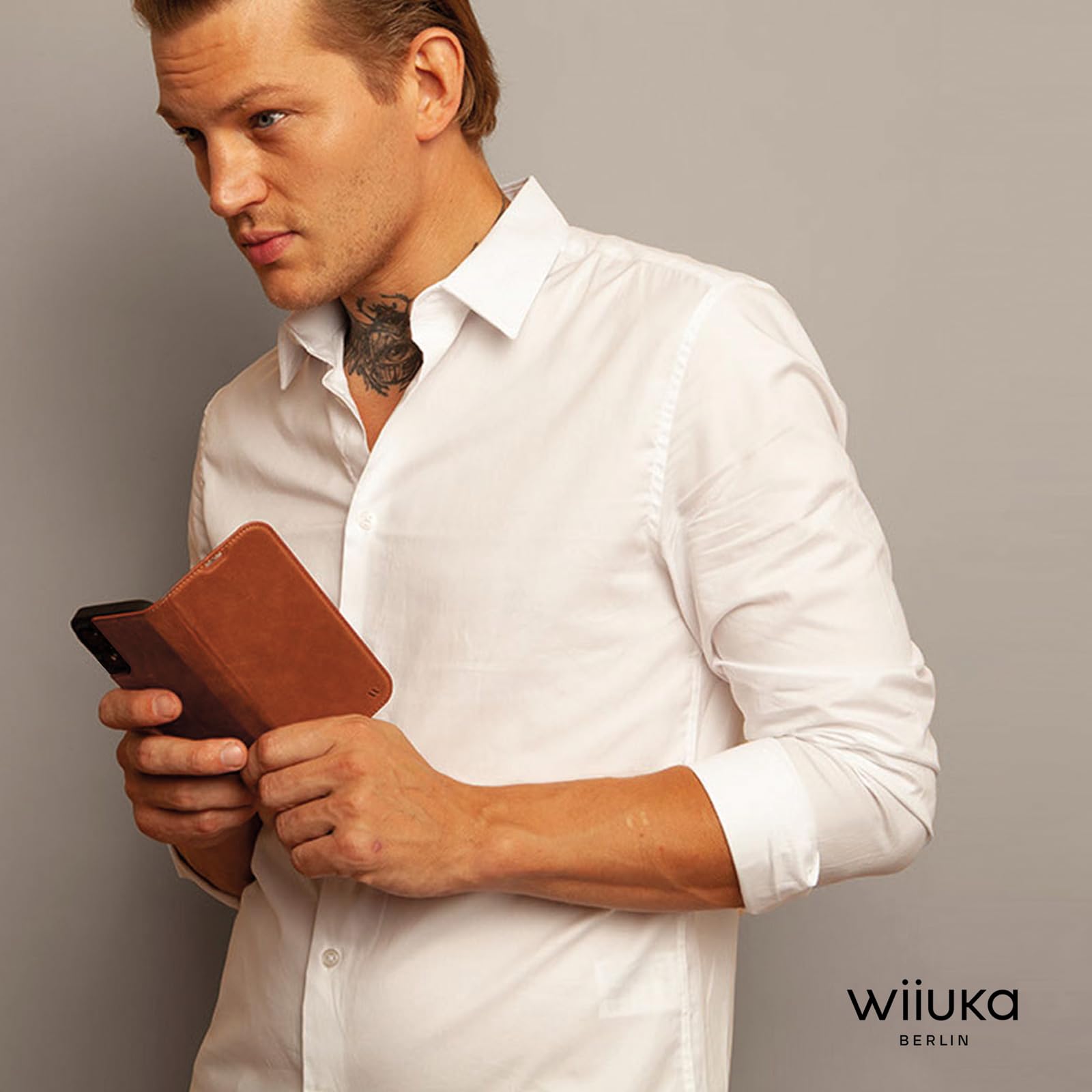 WIIUKA Hülle für Samsung Galaxy S25, Leder aus Deutschland, mit Kartenfach, extra Dünn, Handyhülle mit Standfunktion, Tasche Vintage Cognac Braun