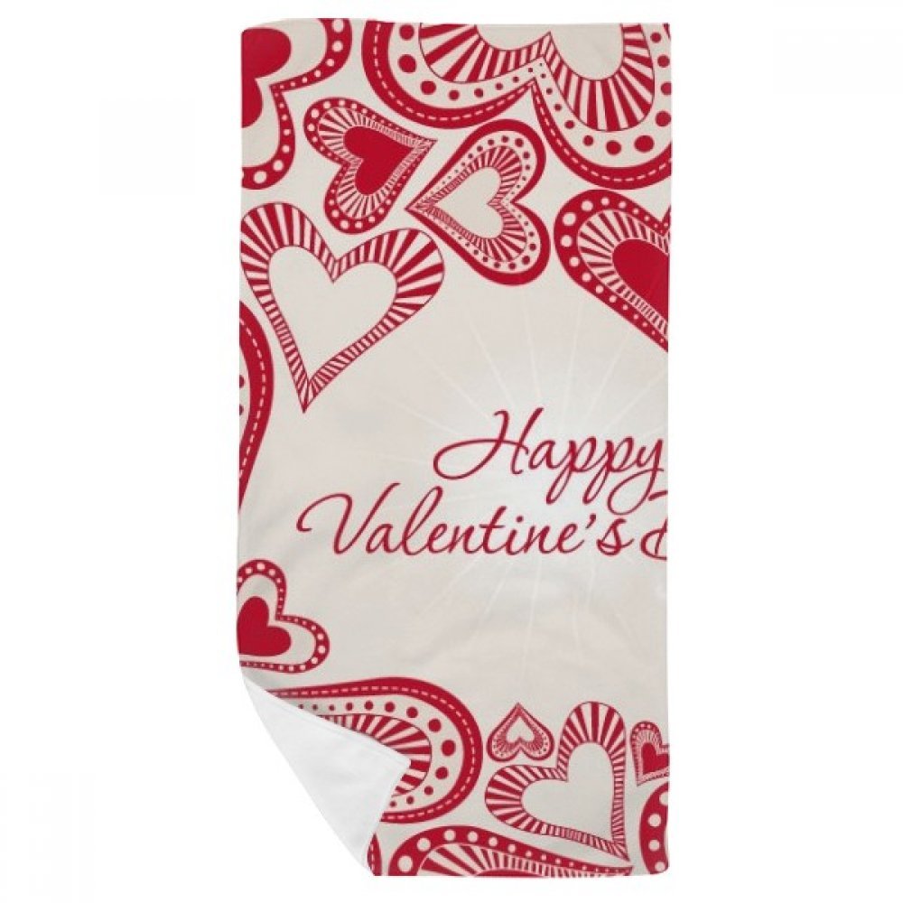Serviette de bain coeurs rouges pour une routine douche romantique