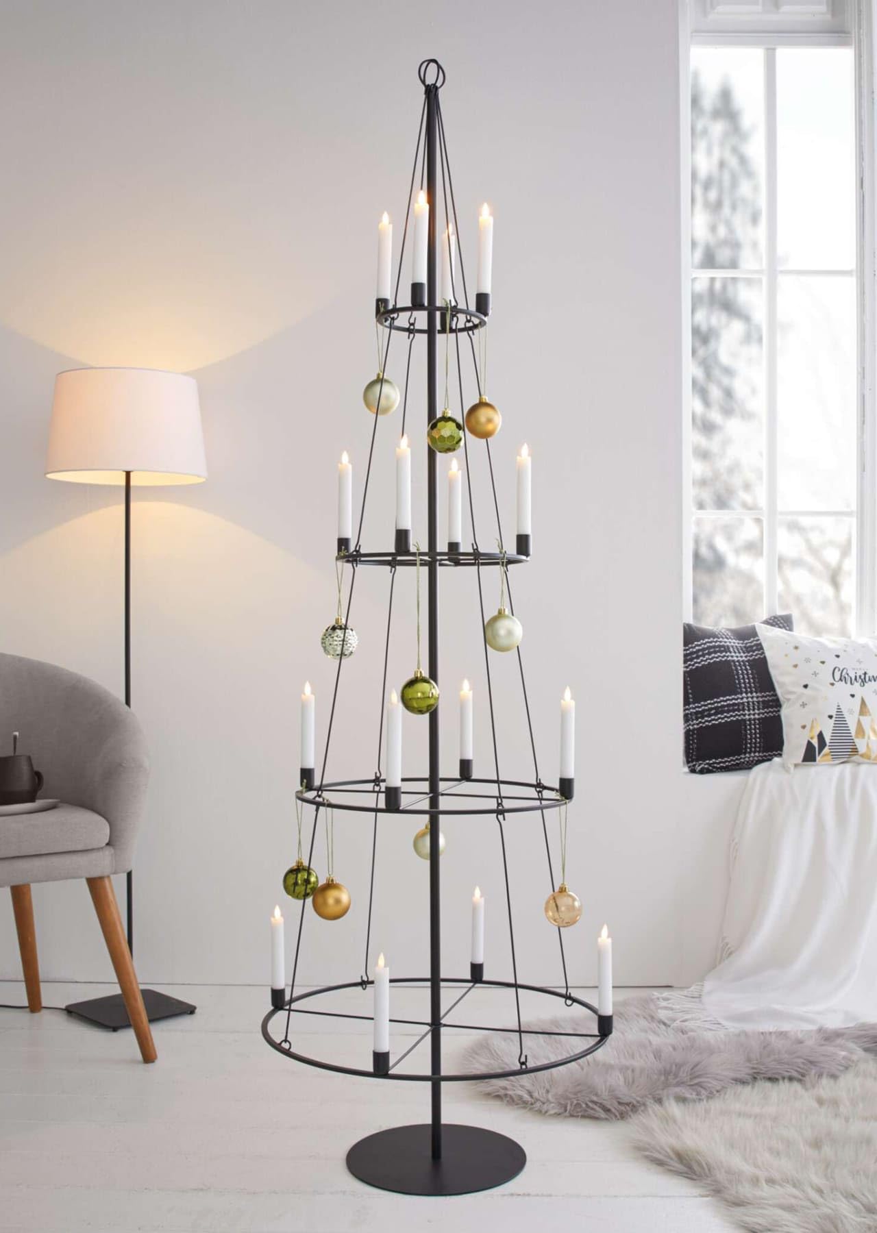 Dekoleidenschaft Metallbaum Pyramide 180 cm hoch, künstlicher Weihnachtsbaum aus Metall in schwarz, Kerzenständer für 16 Kerzen, Tannenbaum Alternative, Kunstbaum Weihnachten
