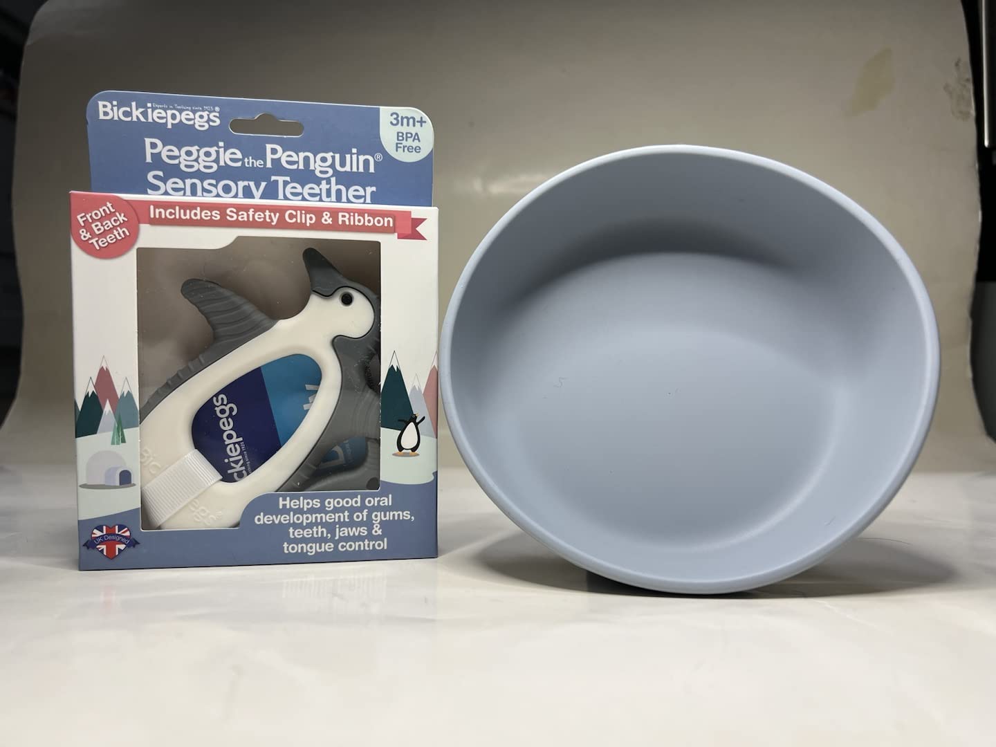 Bickiepegs Peggie The Penguin Clip-on Sensory Teething Toy - Teething Toy for Babies and Doidy Silicone Baby Bowl Set - Use from 6+ Months to Toddler (Grey)