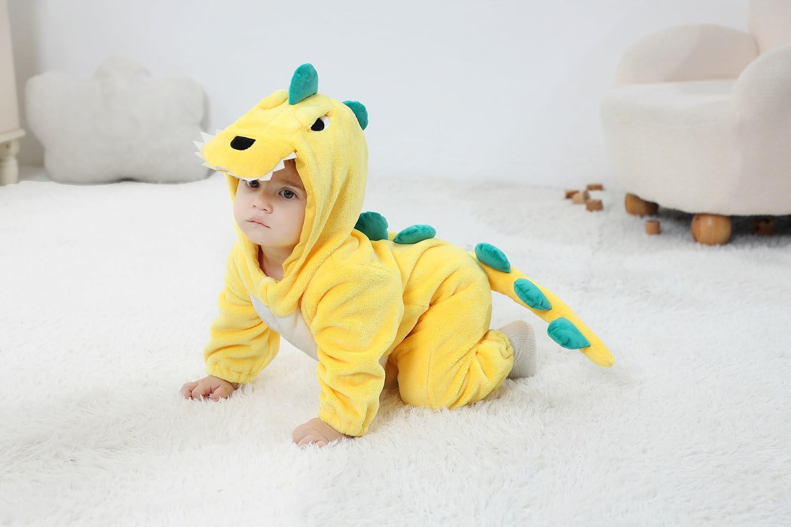 LOLANTA Costume da Dinosauro per Bambino Unisex, Costume da Animale con Cappuccio per Bambino, Tuta Sindacale in Flanella, Giallo, 3-4 anni