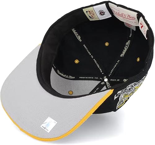 Miniatura 5 de Mitchell & Ness Toronto Raptors HWC Hardwood Classics Dynasty Yellow Toe Gorra ajustada, gorra de 2 tonos