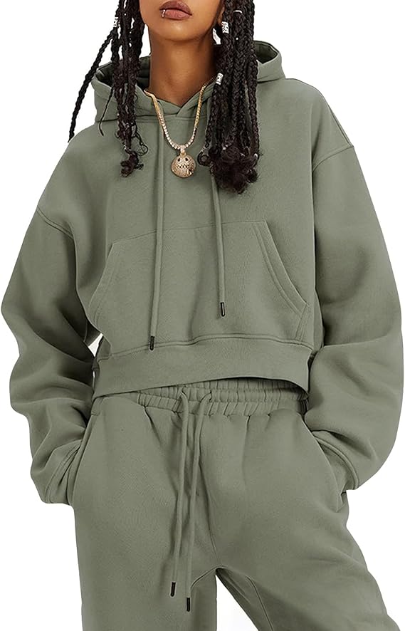 Flygo Womens Fleece 2 Piece Outfits Sweatsuit Crop Pullover Sweatshirt Joggers Pants Tracksuit Set