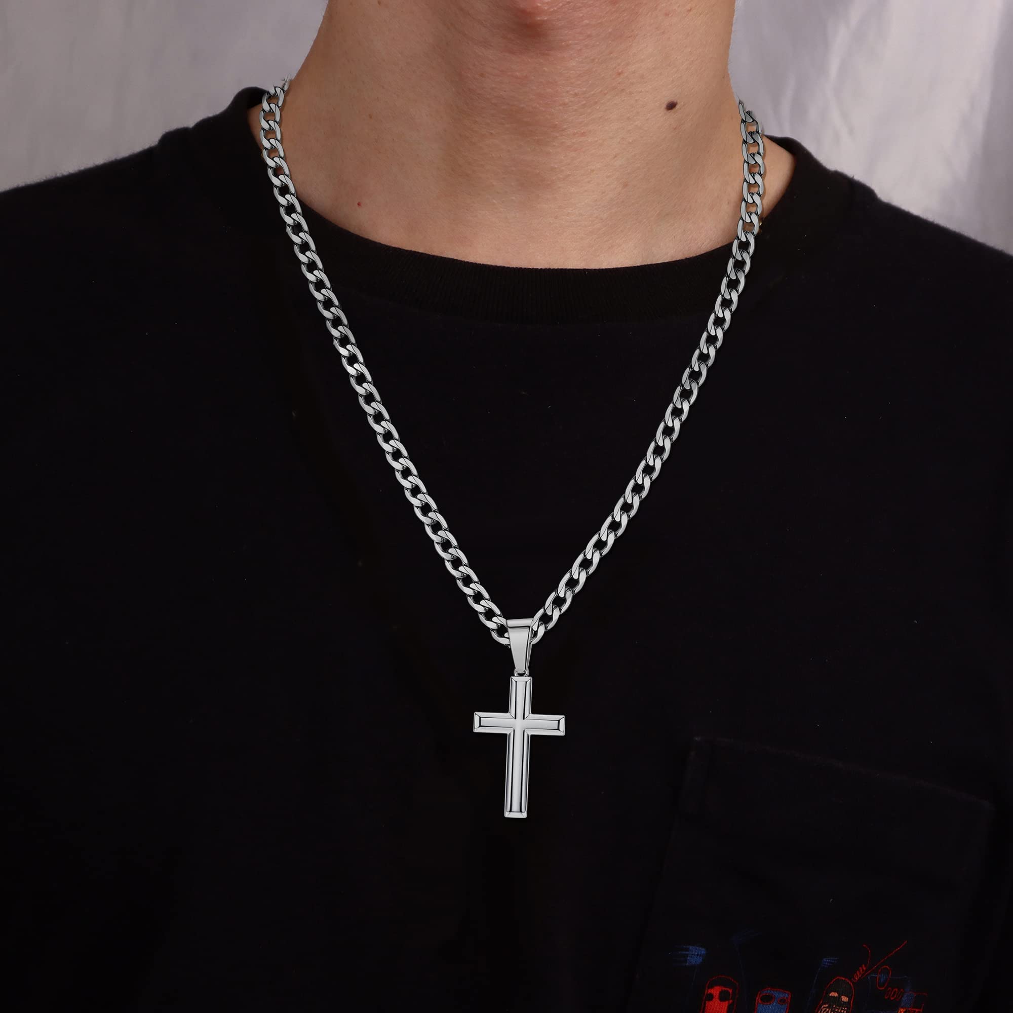 Chriscoco Collier Pendentif Croix en Argent Sterling 925 Pour Homme Femme Avec Chaîne en Acier Inoxydable Figaro Taille Diamant Délicat Collier Avec Pendentif Croix Biseauté Hautement Poli