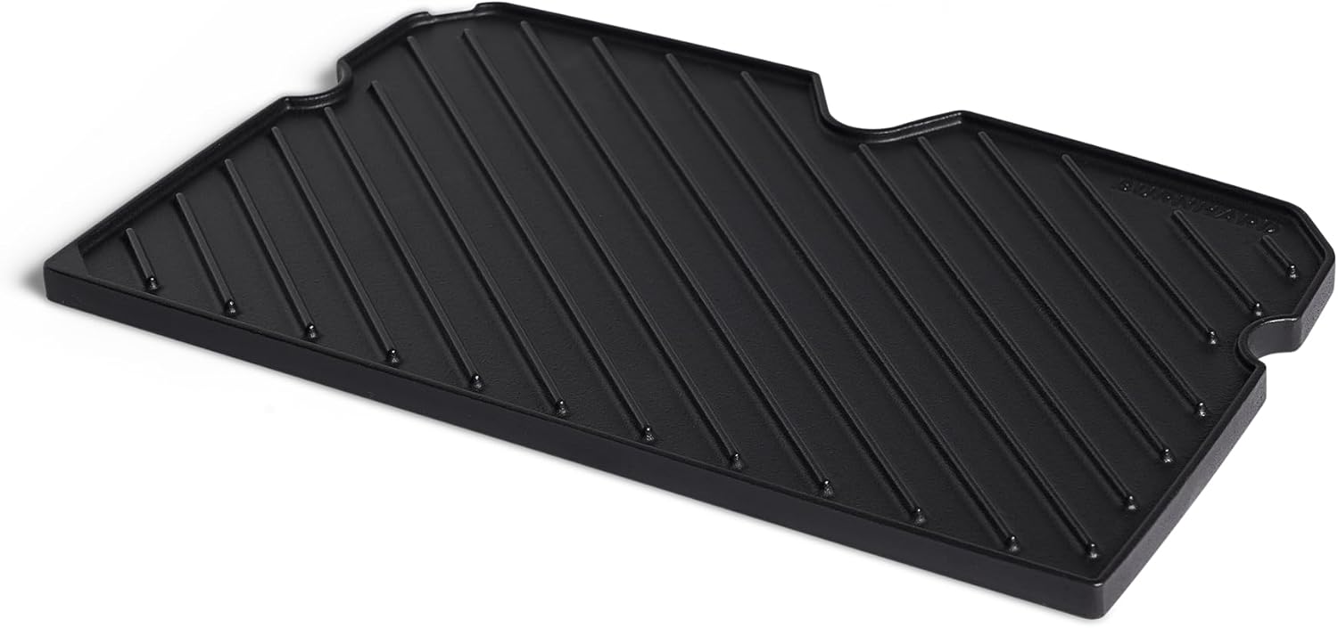 BURNHARD® Grillplatte Gusseisen beidseitig – für Gasgrill WAYNE 2-Brenner - glatt &amp; geriffelt | BBQ Wendeplatte emailliert | Antihaft-Grillpfanne mit Fettablauf