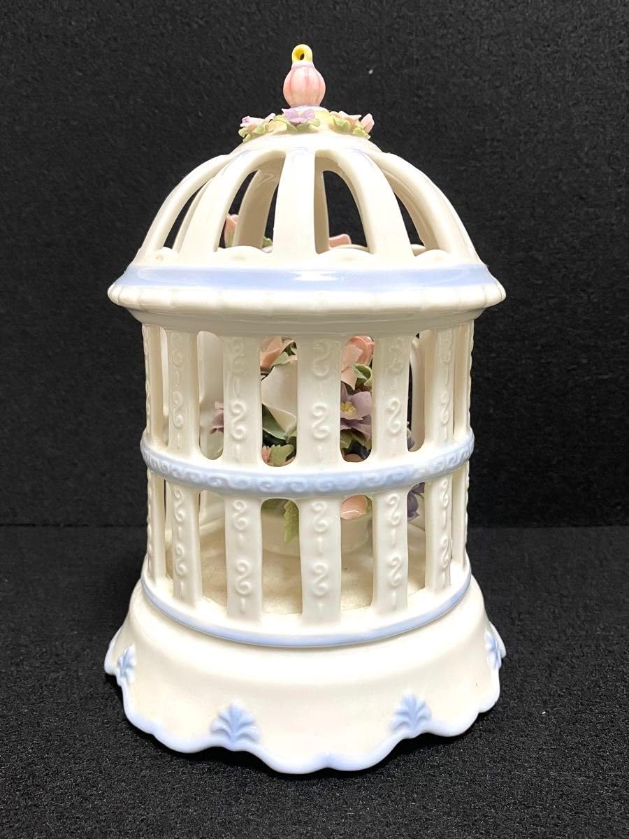 置物　オルゴール　オブジェ　薔薇の陶器　レア　カゴコレクション Amazon | 置物 オルゴール オブジェ 薔薇の陶器 レア カゴコレクション