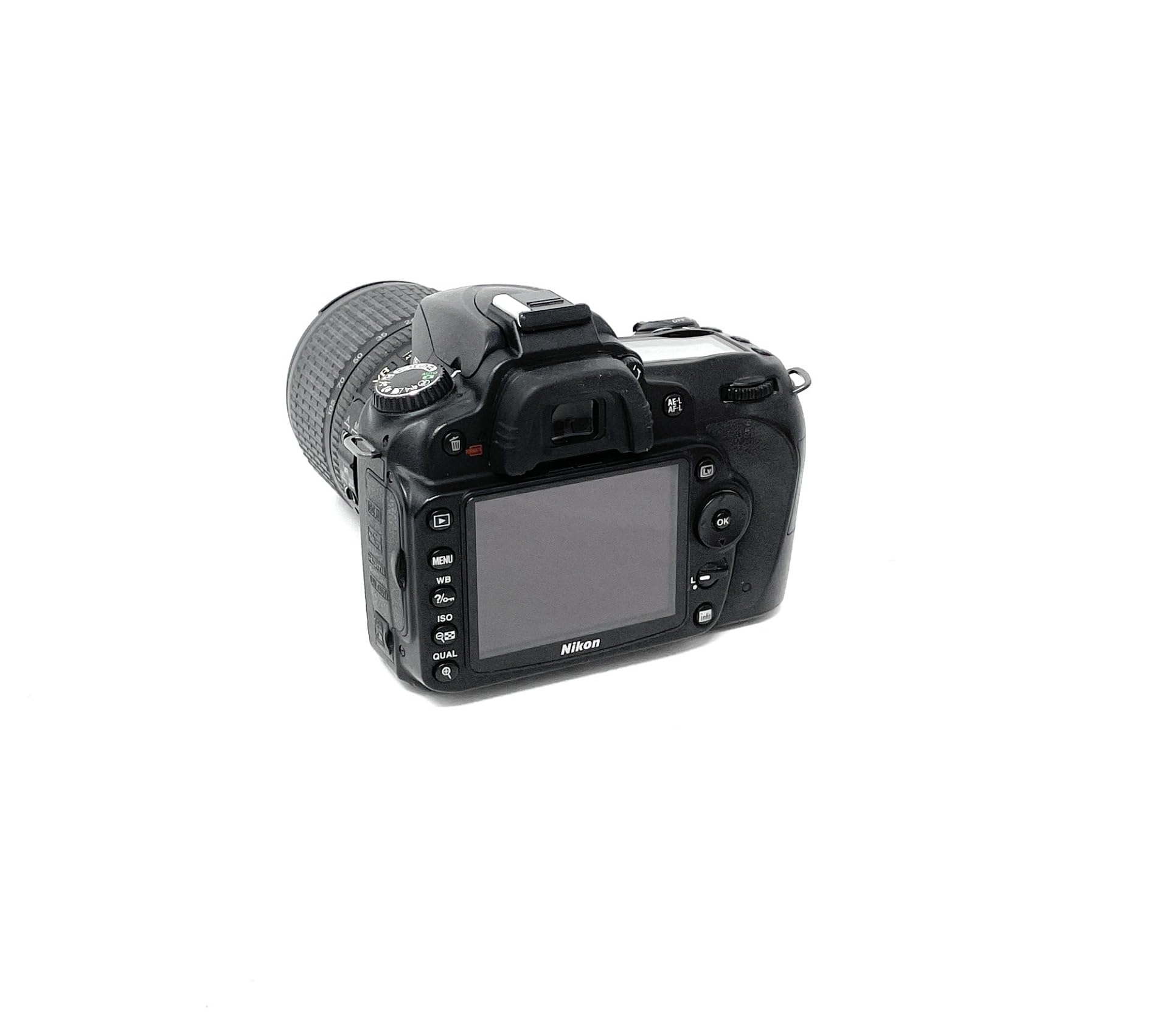 Nikon D90 + AF-S DX Nikkor 18-105mm f/3.5-5.6G ED VR [Versione EU