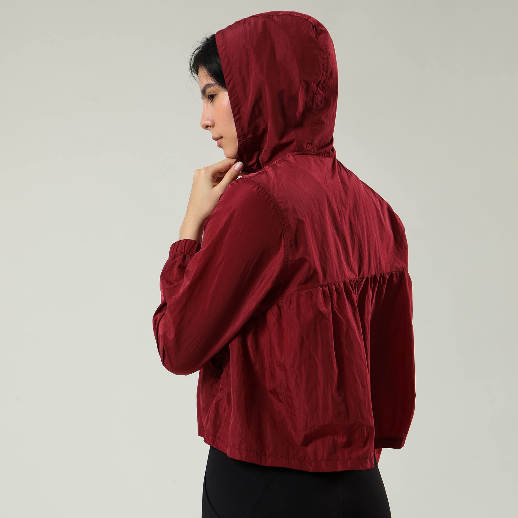 Lu's Chic Women's UPF 50+ Jacket Full Zip UV Sun Protection Clothing Hoodie Shirt Lightweight Cycling Coat Water Proof Long Sleeve Flowy Hem with Pockets Hooded Red Medium