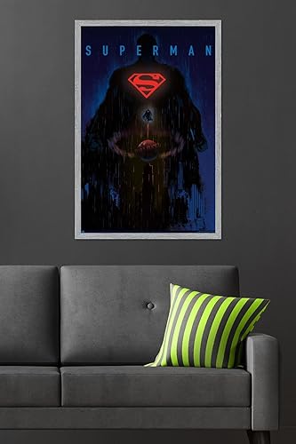 Miniatura 70 de Trends International DC Comics: Dark Artistic - Póster de pared de Superman, 34 pulgadas de largo x 22.4 W, versión premium sin marco