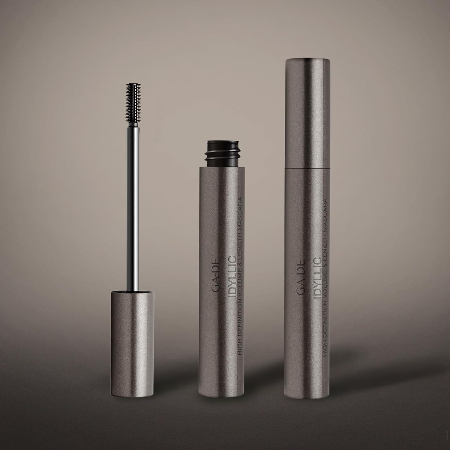 GA-DE Idyllic High Definition Volume and Length Mascara - Infused with Marine Algae, Grape Seed Extract, and Hydra-Mineral Complex - Black - 0.3 oz - Image 8