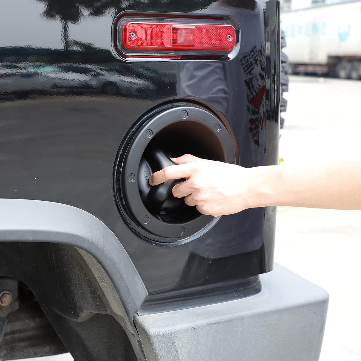 Fuel Tank Cover Trim for Hummer H2 2003-2009 Accessories Fuel Filler Door Cover Trim Gas Tank Door Cover Fuel/Gas Tank Cap Fuel Door Lid Bezel Cover Trim Molding Protector ABS (Matt Black)