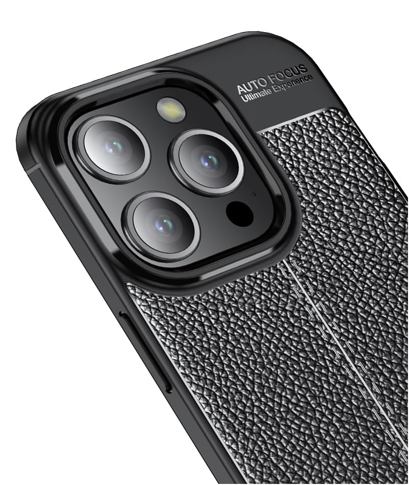 Coque iPhone 15 Pro en cuir noir et texture carbone antichoc - 5