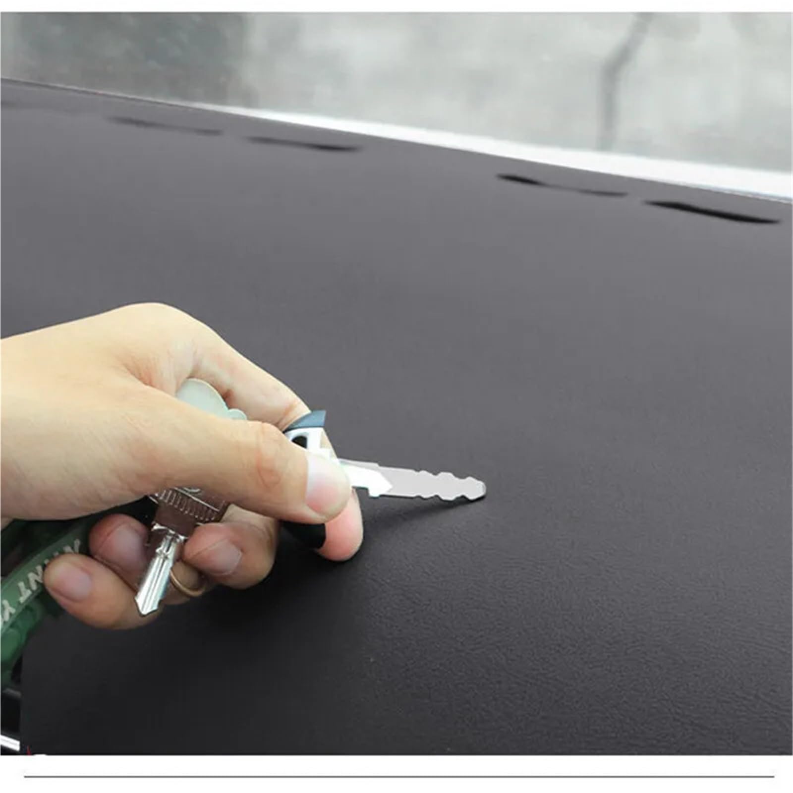 Do Buick LACROSSE 2004-2009 skórzana osłona deski rozdzielczej samochodu mata ochronna deskę rozdzielczą osłona pokrowiec deskę