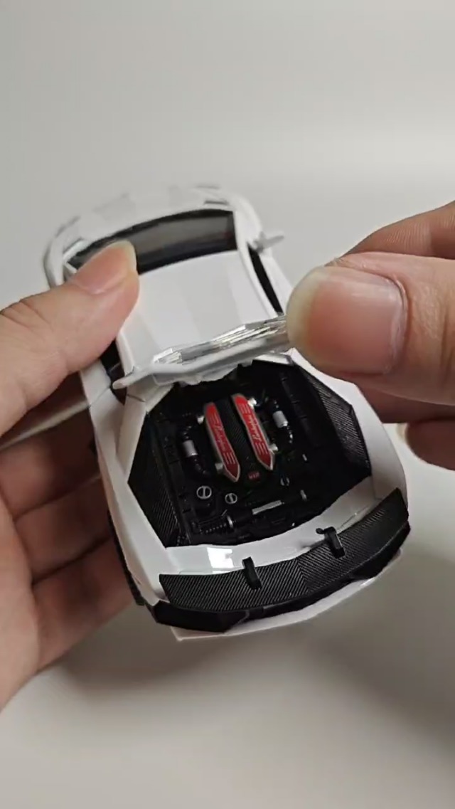 Amazon.com: White Lambo Aventador Toy Car Model Pull Back Vehicles