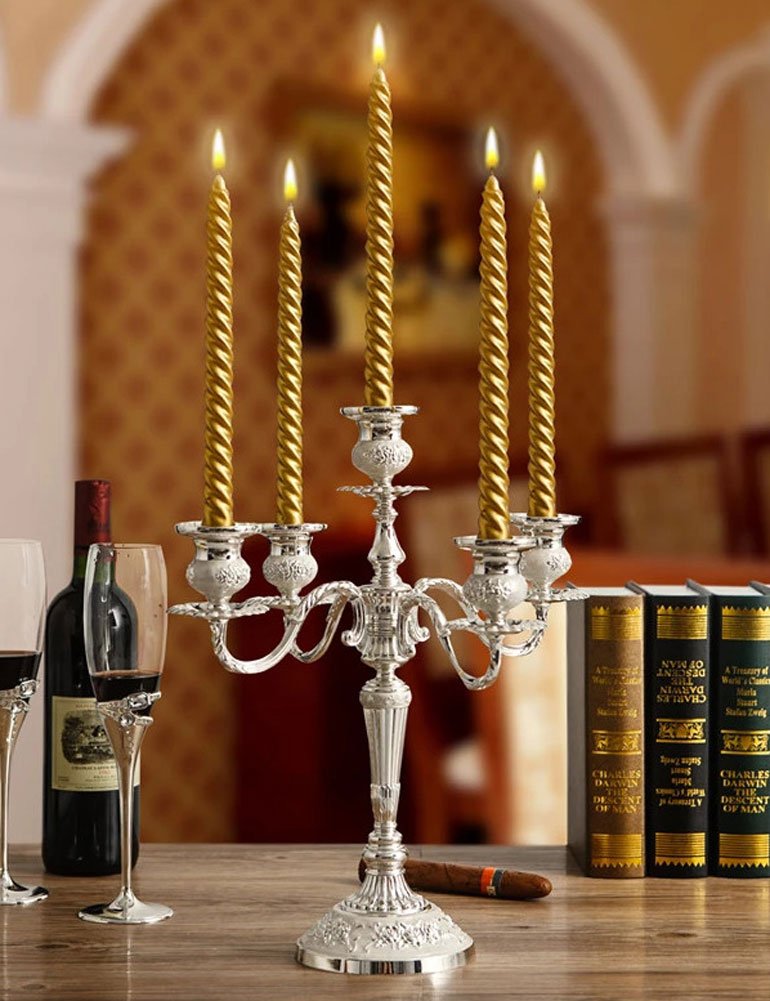 Candelabro in stile europeo classico, bellissimo candelabro in metallo a 5 bracci, colore: argento