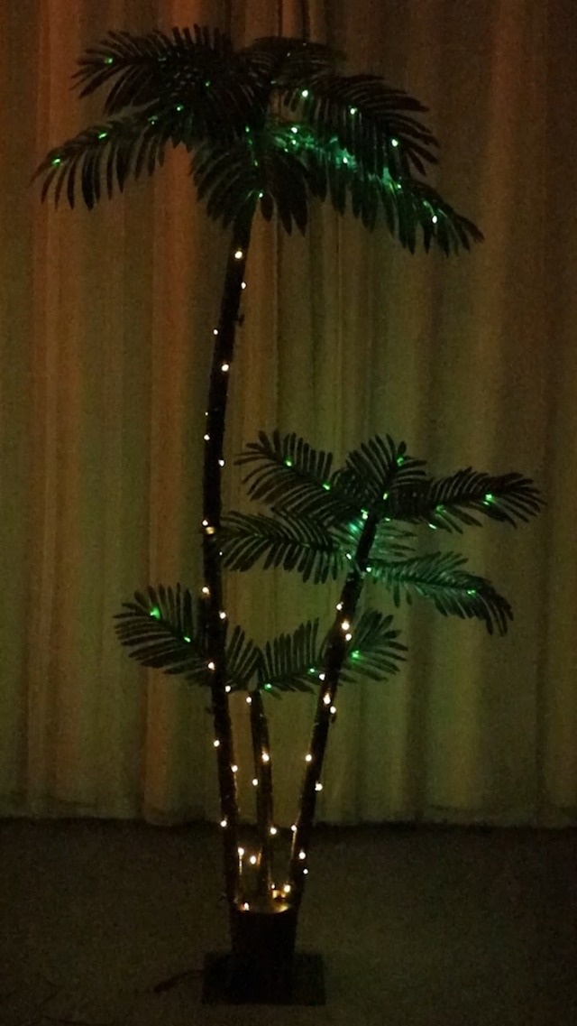とりこさま専用品　パームライト-Palm Light Amazon.com: TYBEEU 5ft Lighted Palm Tree 136 LED Lights with