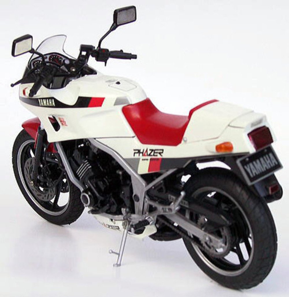 Tamiya 1/12 Yamaha FZ250 Phaser (1/12 motorcycle: 14047