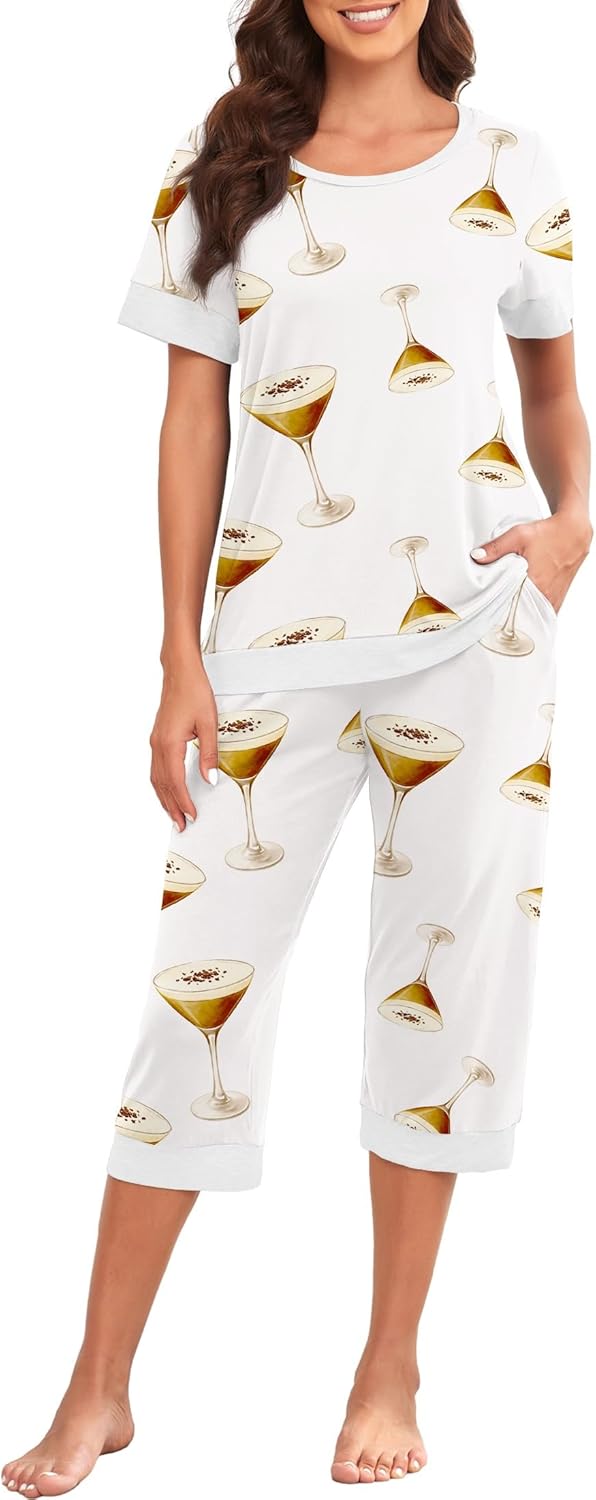 PrinStory Women's Pajama Set Short Sleeve Shirt and Capri Pants Sleepwear Pjs Sets Lounge Set