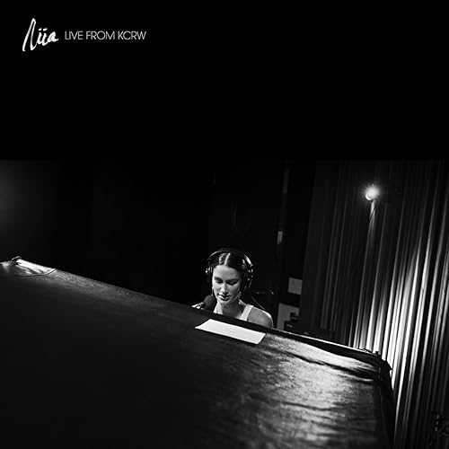 Hurt You First Live From Kcrw Von Niia Bei Amazon Music Amazon De amazon de