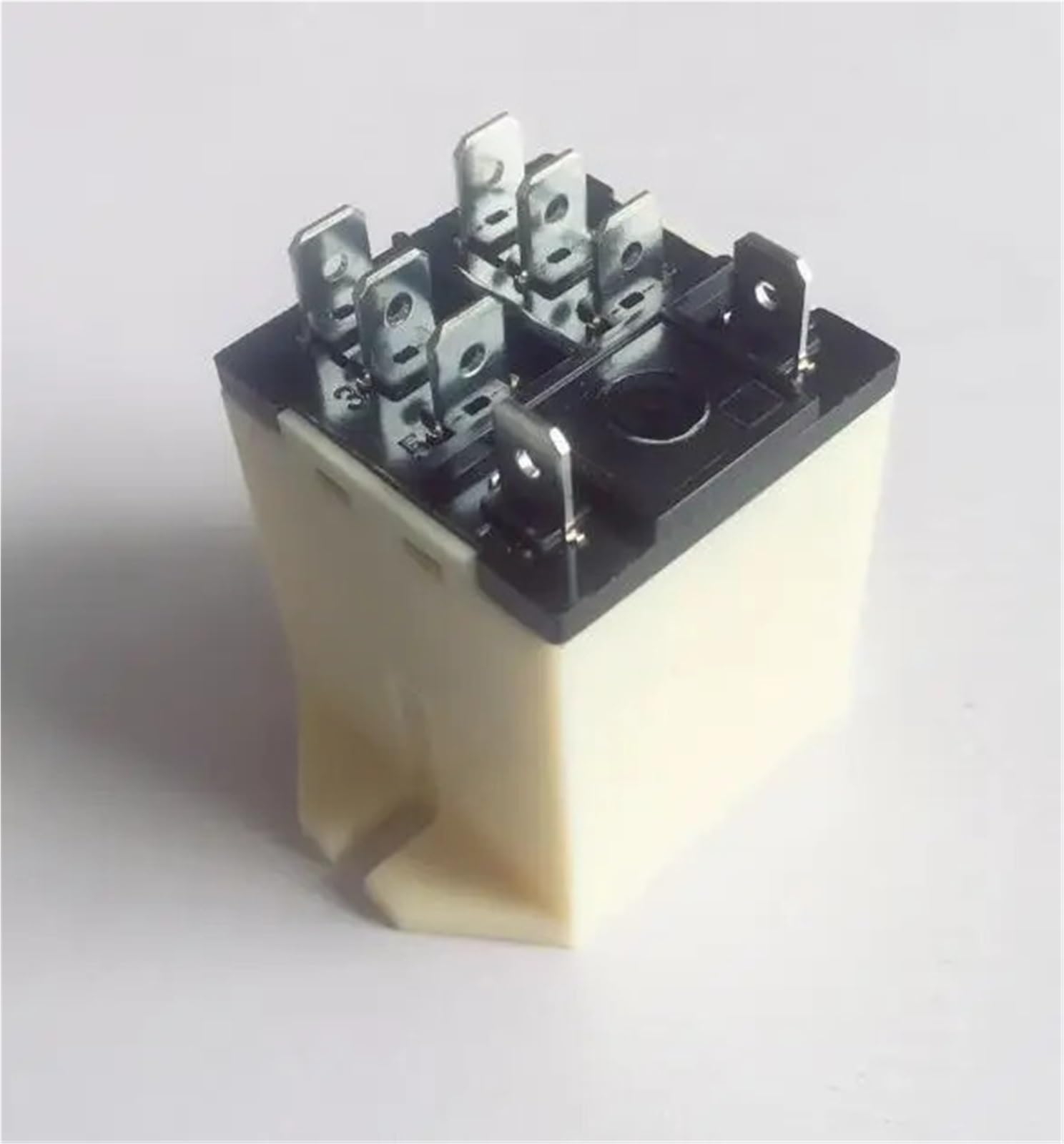 Relé intermedio NNC71A-2Z / JQX-30F 2Z 30A Relé de potencia 8 pines DC12V DC24V AC110V AC220V 1 pieza(Base)