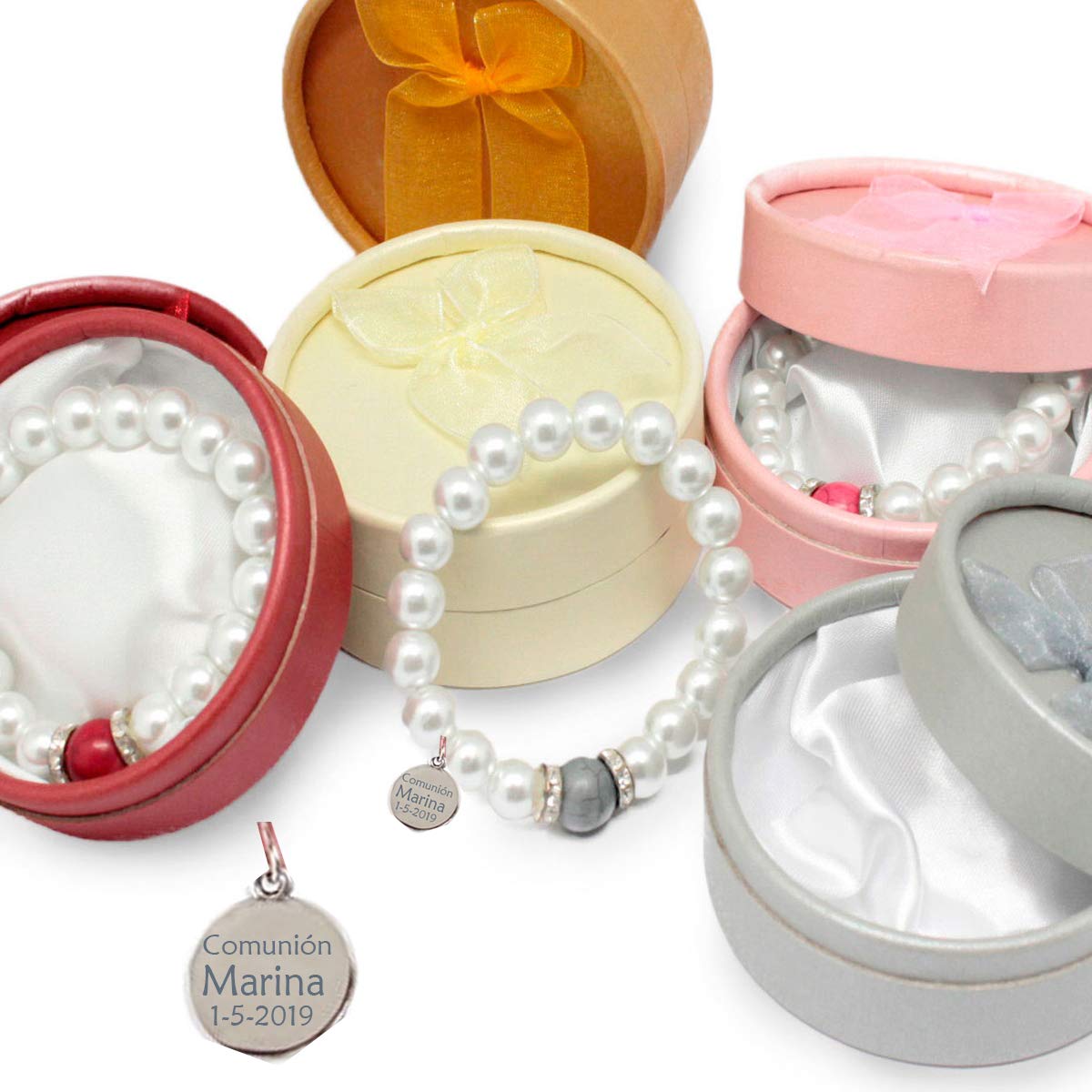 Pack de 5 Pulseras Personalizadas para Eventos - Pulsera de perlas y Chapitas Grabadas Gratis - Ideal para Bodas, Bautizos y Comuniones - Elegante Regalo Personalizada