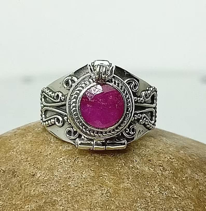 Ruby Ring, Poison Box Ring, Round Stone Ring, Poison Ring, Storage Box Ring, Locket Ring, Red Ruby ~ Gemstone Box Ring, Round Stone Ring, Poison Pill Box, Raw Ruby Ring, Handmade Poison Ring
