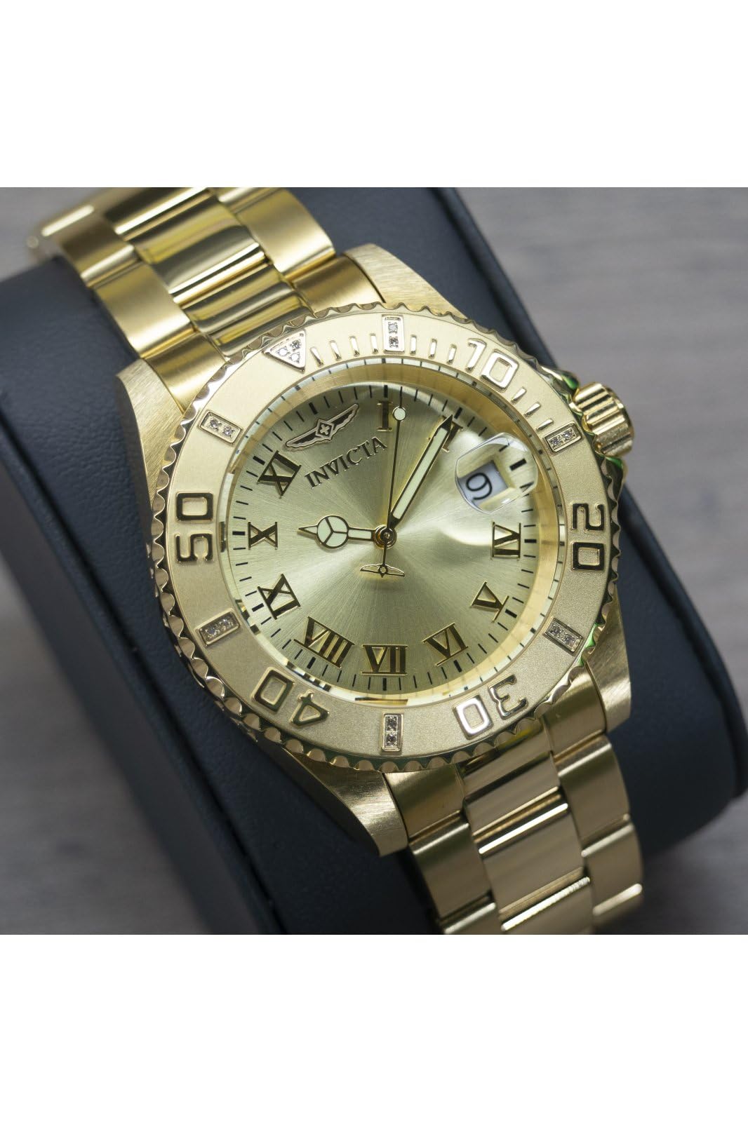 INVICTA Pro Diver 12820 Reloj para Mujer - Movimiento de Cuarzo - Acero Inoxidable con Esfera Dorada - 40 mm - con 15 Diamantes
