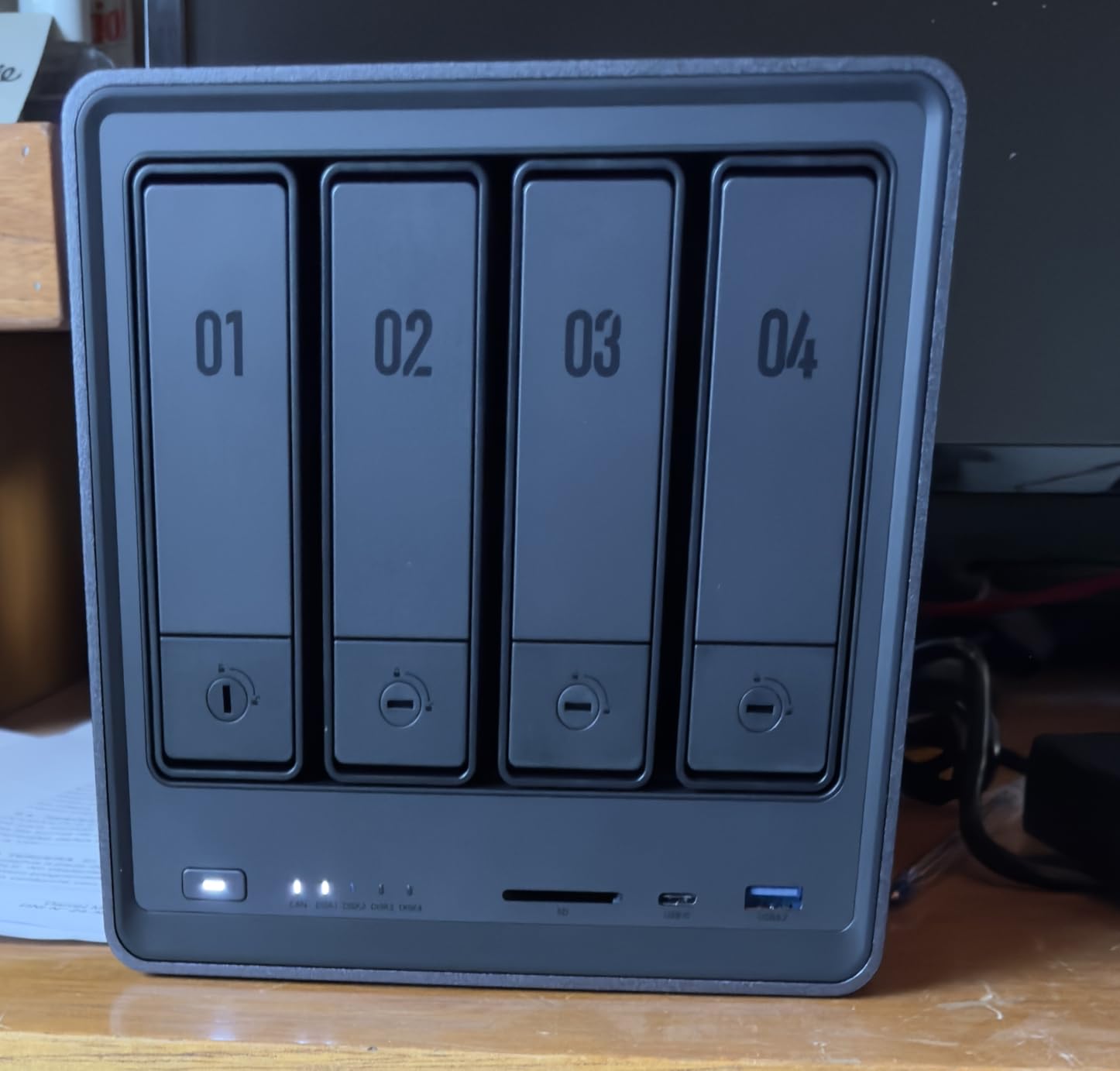 【新品未開封】UGREEN NASync DXP4800 4-Bay UGREEN 4ベイ NASストレージ - 136TB超大容量と高速10GbE転送