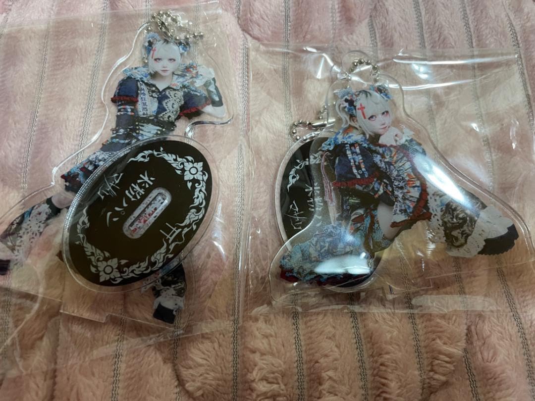 米粉パン マザリ アクリルスタンド 2種類 マザリ×USAGI-LUCID コラボ