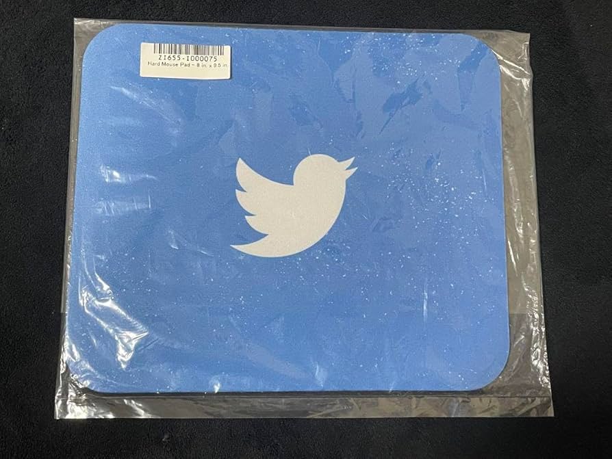 クインティセット】非売品ゲームフリーク10周年マウスパッド＋