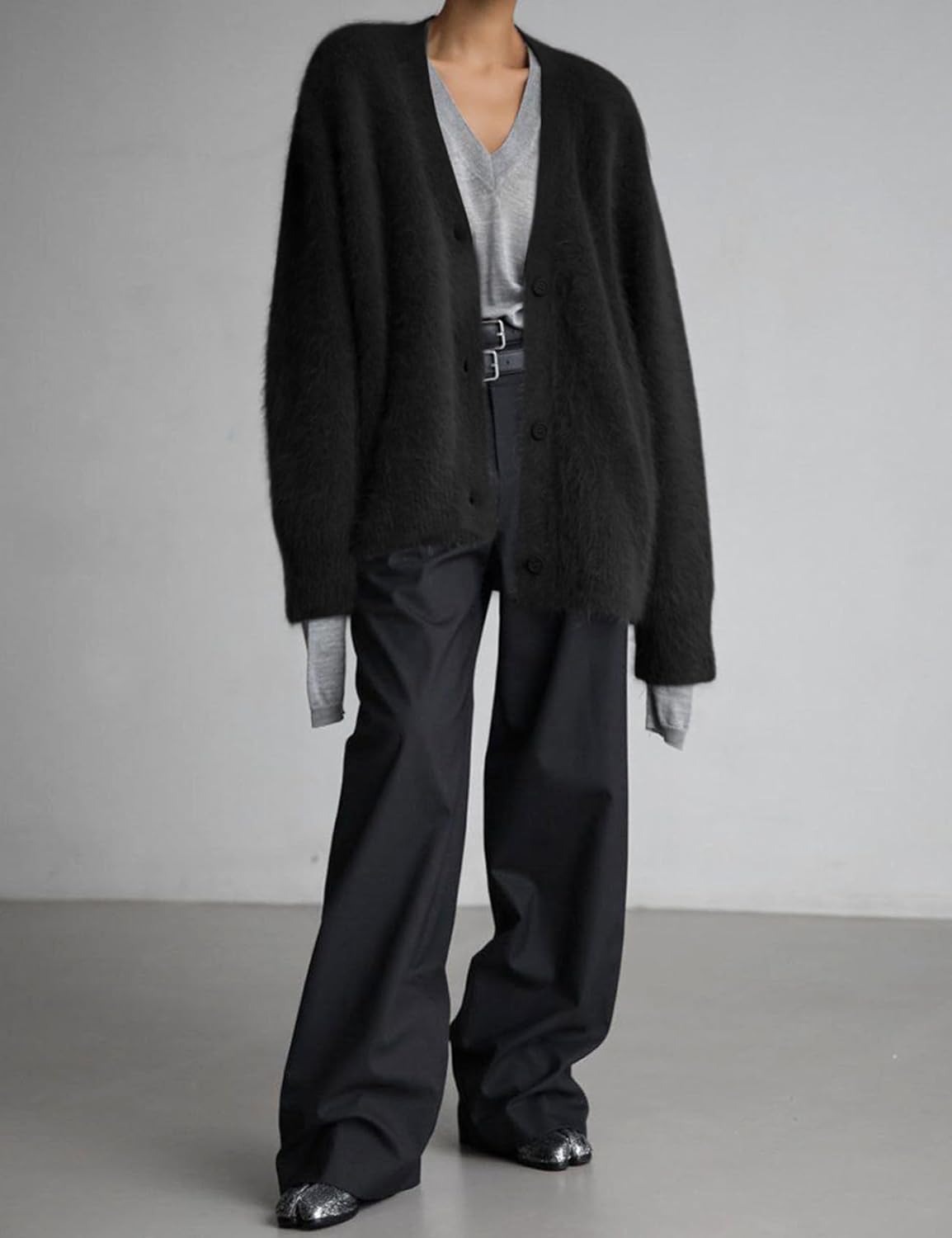 Wyeysyt Womens Fuzzy Cardigan Sweater V Neck Button Down Oversized Casual Furry Sweater 2026 - Image 3