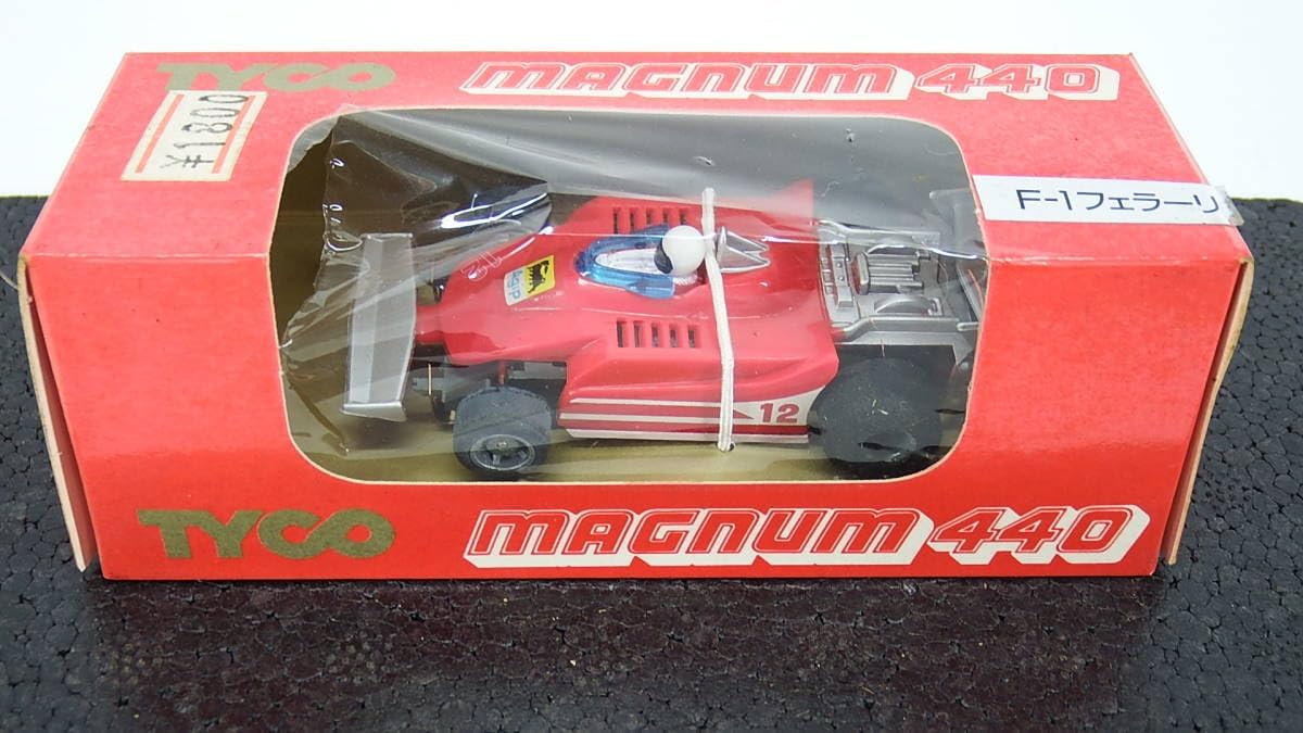 AFX HOスケール スロットレーシングカー　フェラーリ&ベネトン F-1 AFX HOスケール スロットレーシングカー フェラーリ&ベネトン F