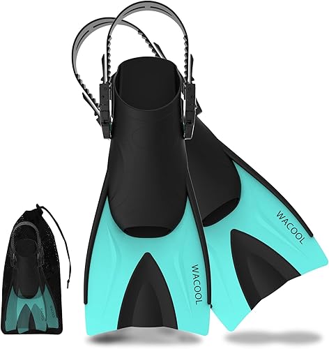 WACOOL Aletas cortas de viaje ajustables para adultos, tamaño de viaje, aletas de hoja corta para esnórquel, buceo, buceo, natación y entrenamiento
