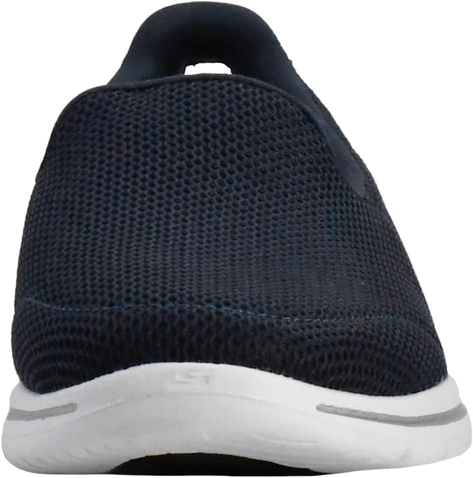 Skechers Women's Go Walk 5 Walking Shoes - Image 2