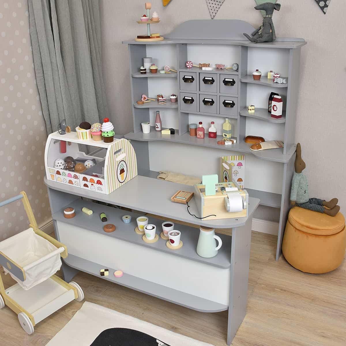 Roba Kaufladen aus Holz - Großer Kaufmannsladen für Kinder - Marktstand - Shop