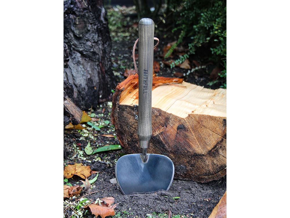 Faithfull Prestige Stainless Steel Dutch Trowel with Ash Handle, Silver / Ash - Image 2