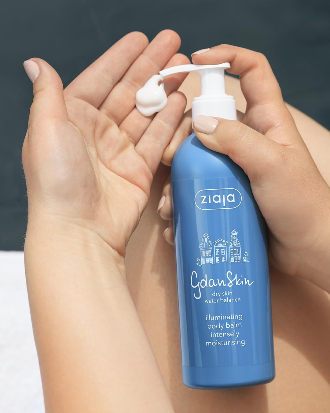 ZIAJA kosmetyk do pielęgnacji skóry, Gdanskin Bálsamo Corporal Iluminador E Hidratante - 300 Ml