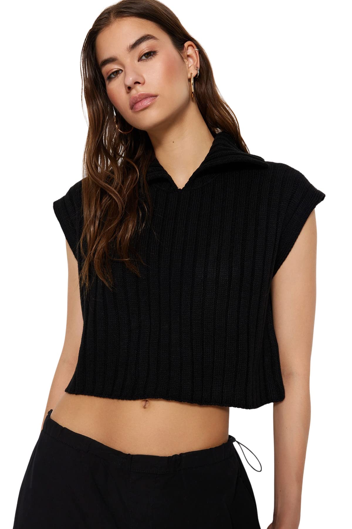 Trendyol FeMan Regular fit Basic Polo Neck Knitwear Sweater,Black,M