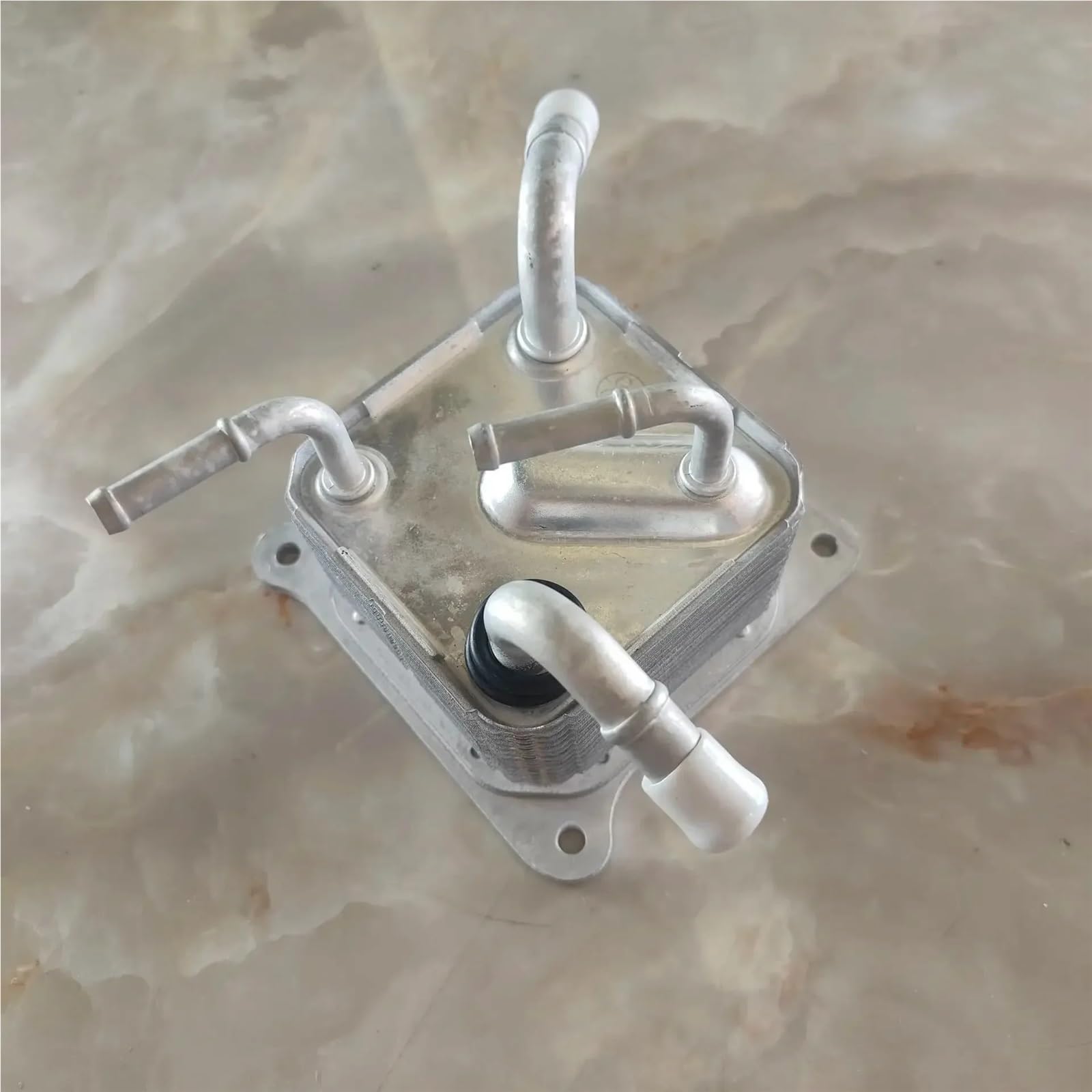 Chłodnica oleju silnikowego Chłodnica oleju przekładni CVT pasująca do wymiennika ciepła skrzyni biegów 21606-3JX2C X420C 3XX0C 3JX0C 3JX1C