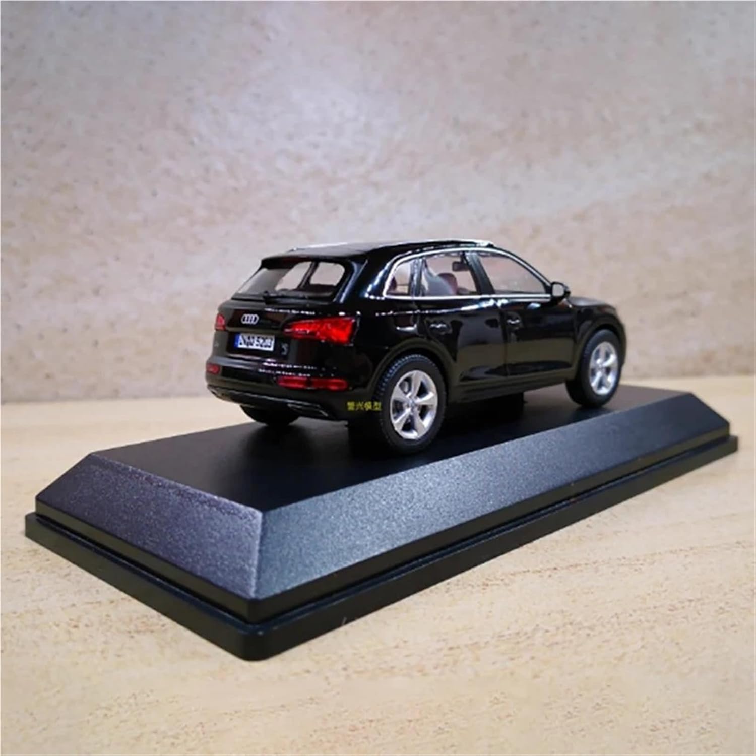アウディ特注 Audi collection 1/43 Audi Q5ミニカー 楽天市場】AUDI