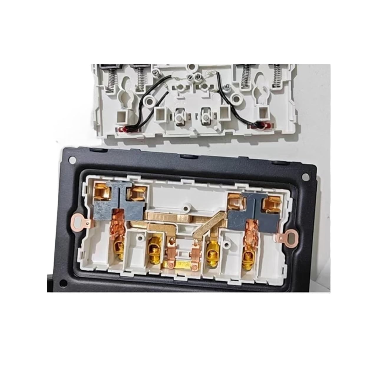 Universal 5 Hole Wall Socket, Dual USB Charger Port 2.1A, LED Indicator UK Standard USB Switched Outlet 5PIN,146mm*86mm