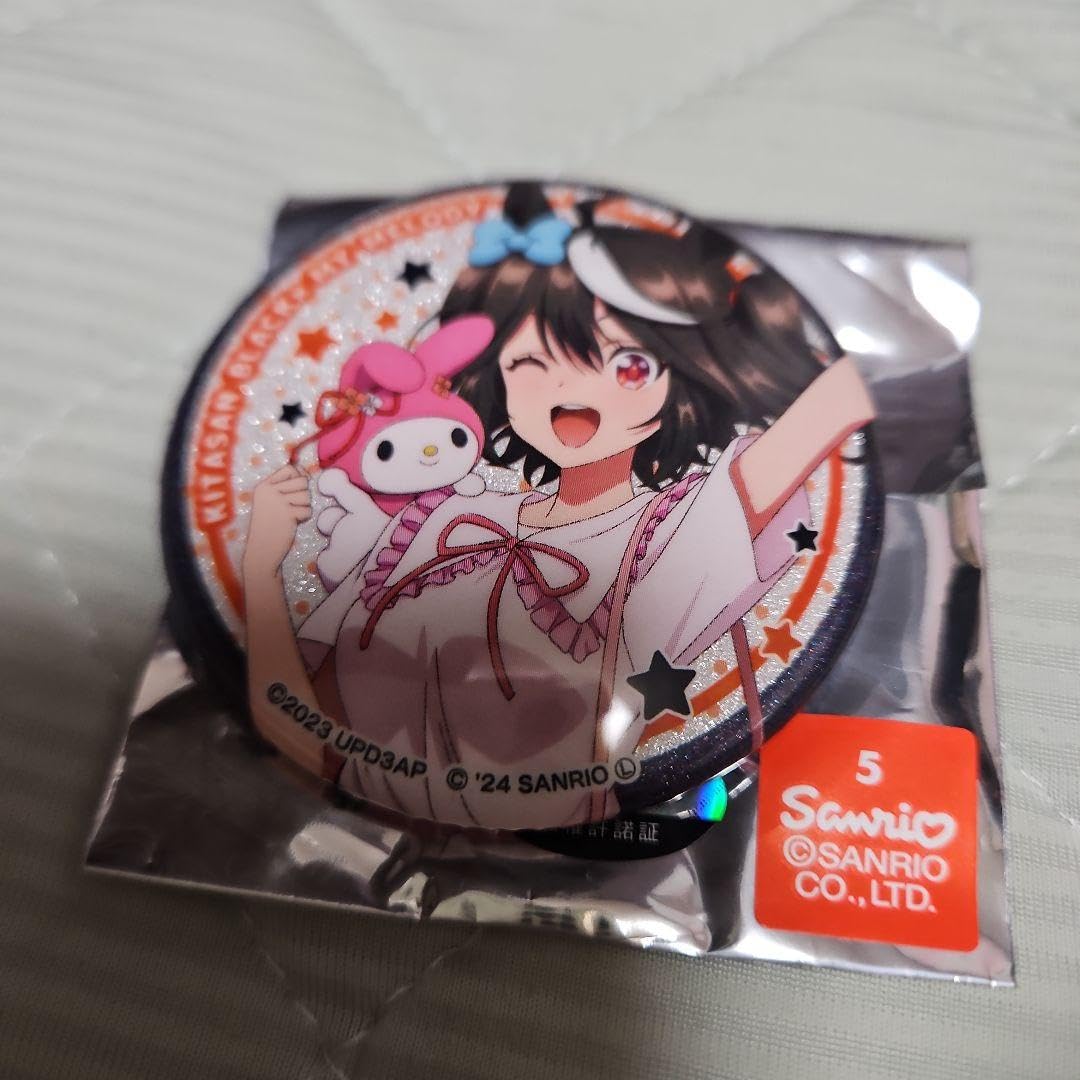 Amazon.co.jp: ウマ 娘 キタサンブラック サン リオ 缶バッジ : おもちゃ