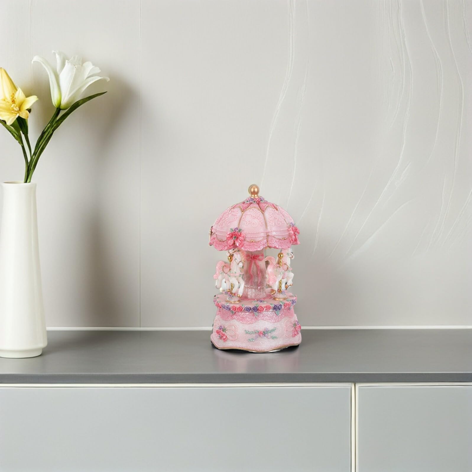 Carillon Giostra con Cavalli, 3 Cavalli, Resina, Rosa | Luci LED Colorate, Melodia Classica Rilassante, Centro Tavolo Natalizio, Regalo Compleanno Ragazze