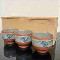 Amazon.co.jp: 佐渡 無名異焼 伊藤 赤水 作 染付山水図 在銘 朱